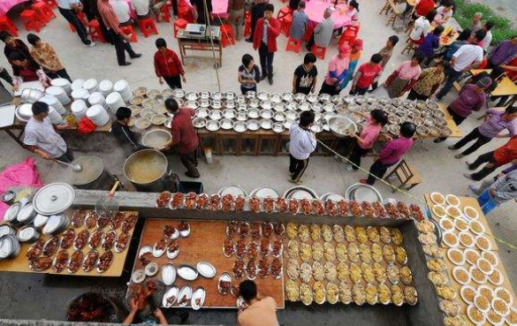 烹饪大师严琦：餐饮要走出去，也要精准扶贫