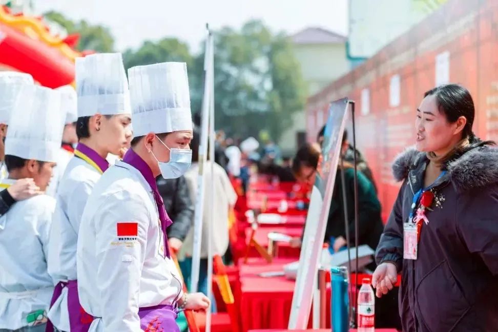 【就业动态】农乐园餐饮企业进校园招聘，搭建就业桥梁，助力学生好就业